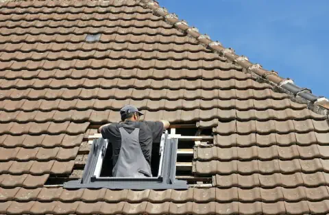 Pose de velux à Pugnac